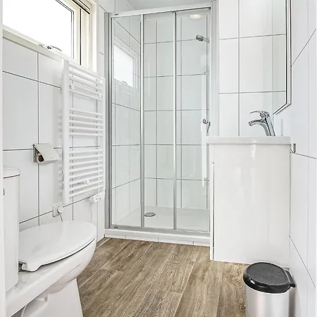 Botel Aqualiving Aalsmeer