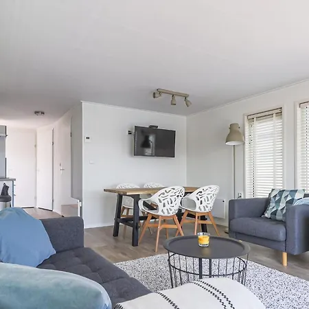 Úszó hotel Aqualiving Aalsmeer