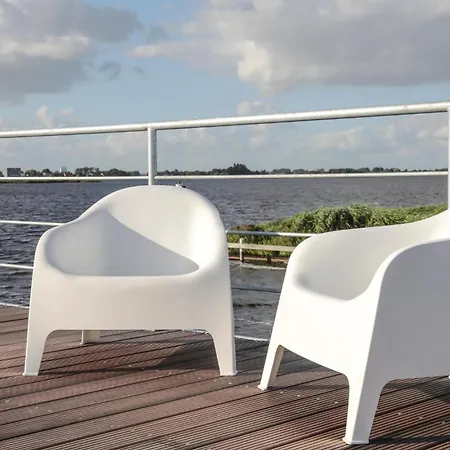 Aqualiving 4*