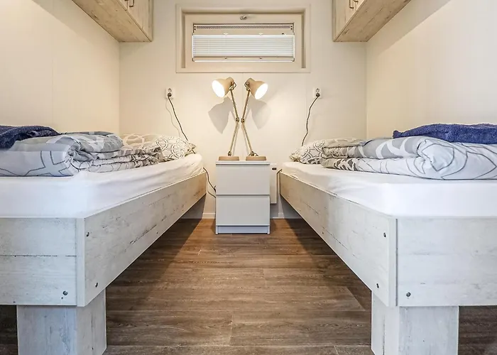 Úszó hotel Aqualiving 4*